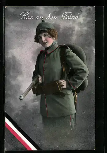 AK Frau im Kriegseinsatz in Uniform, Ran an den Feind