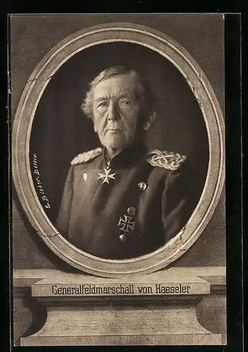 AK Generalfeldmarschall von Haeseler in Uniform mit Abzeichen und Orden