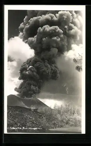 AK Ausbruch des Vulkans Paricutin aus der Ferne gesehen