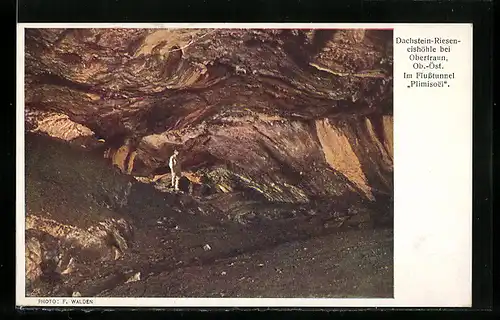 AK Obertraun, Dachstein-Rieseneishöhle, im Flusstunnel Plimisoel