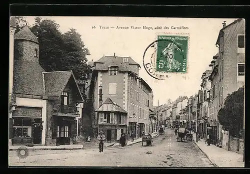 AK Tulle, Avenue Victor Hugo, côte des Carmélites