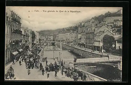 AK Tulle, Vue générale du Quai de la République