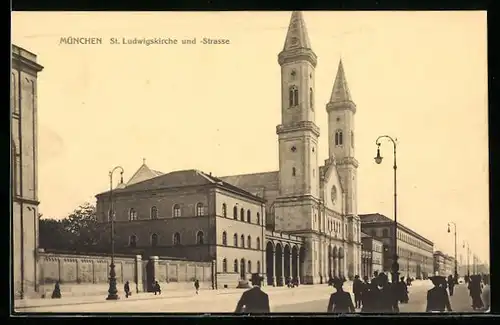 AK München, St. Ludwigskirche und -Strasse