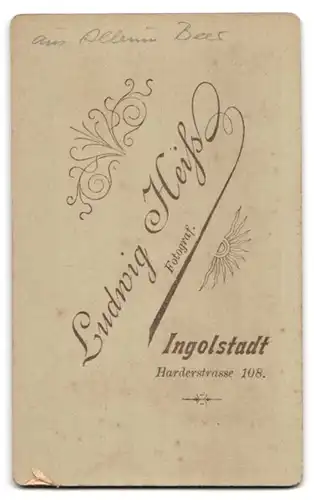 Fotografie Ludwig Heiss, Ingolstadt, Harderstrasse 108, Soldat des Inf.Rgt. 10 in Uniform