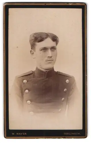 Fotografie W. Mayer, Esslingen, Junger Ulane in Uniform