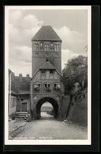 AK Tangermünde /Elbe, Partie an der Rosspforte
