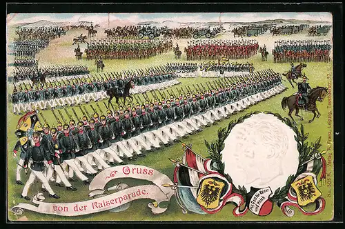 AK Gruss von der Kaiserparade, aufziehende Infantrieabteilungen, Eichenkranz mit Bildnis des Kaiserpaares