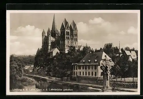 AK Limburg, Dom v. d. Lahnbrücke gesehen