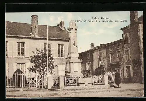 AK Cerizay, L`Hôtel de Ville et le Monument aux Morts