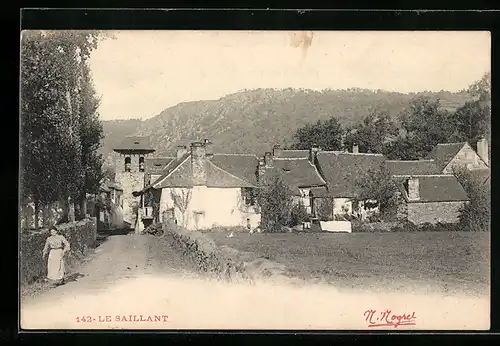 AK Le Saillant, Blick zum Ort