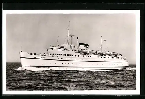 AK Fährschiff Deutschland in Fahrt