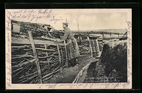 AK Soldat im Schützengraben mit Entwässerungsanlage