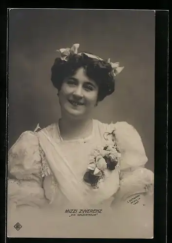 AK Schauspielerin Mizzi Zwerenz in dem Film Ein Walzertraum