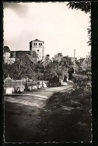 AK Voutezac, Un coin du Bourg