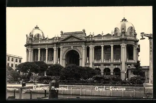 AK Guayaquil, Palacio Municipal