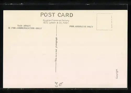 AK Aden, Grand Royal Hotel, Autos vor dem Eingang