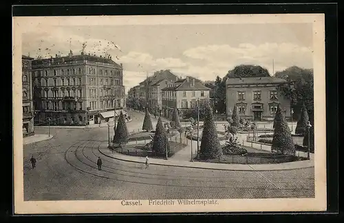 AK Kassel, Friedrich Wilhelmsplatz mit Brunnen