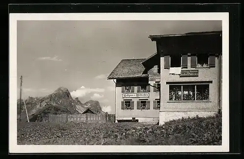 AK Nesslegg i. Bregenzerwald /Vorarlberg, Alpengasthaus Widderstein mit Künzelspitze