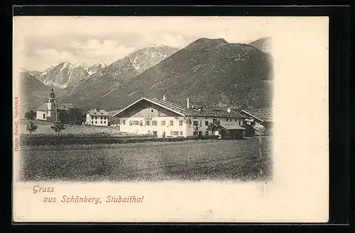AK Schönberg /Stubaithal, Ortsansicht mit Kirche und Bergblick