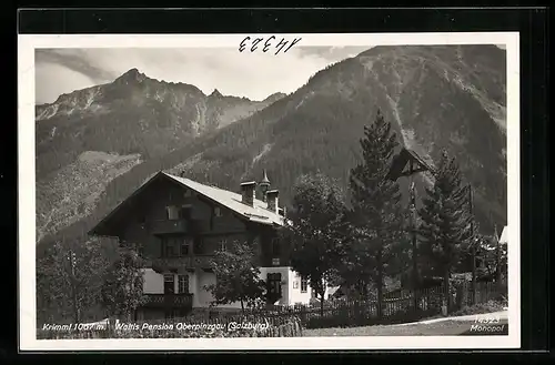 AK Krimml, Waltls Pension Oberpinzgau vor Bergpanorama