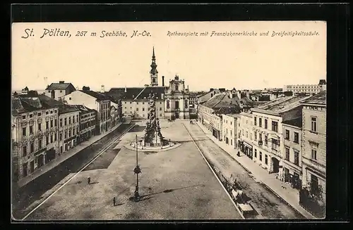 AK St. Pölten, Rathausplatz mit Franziskanerkirche und Dreifaltigkeitssäule