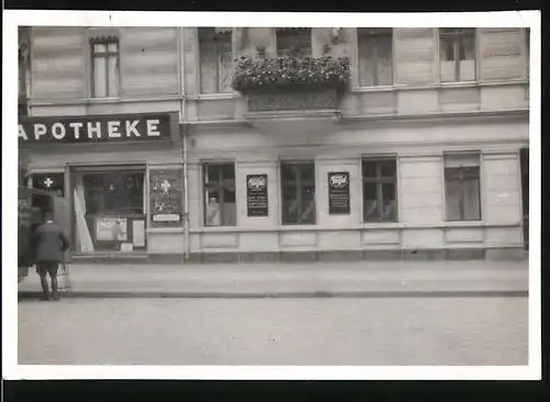 Fotografie unbekannter Fotograf, Ansicht Berlin-Prenzlauer Berg, Stargarderstr. 56, Getraudenapotheke