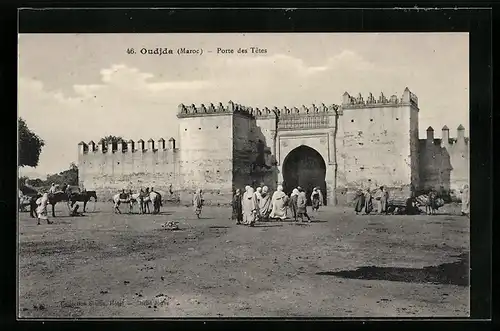 AK Oudjda, Porte des Têtes, Mauern eines Forts