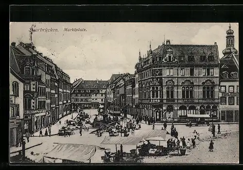 AK Saarbrücken, Sankt Johanner Marktplatz mit Geschäft und Strassenbahn