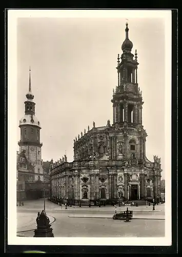 AK Dresden, Kath. Hofkirche von dem Römer Gaetano Chiaveri entworfen