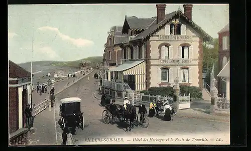 AK Villers-sur-Mer, hôtel des Herbages et la route de Trouville