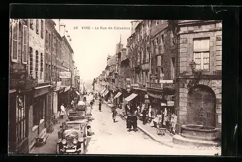 AK Vire, La Rue de Calvados, Strassenpartie