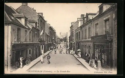 AK Ouistreham, La Grande Rue