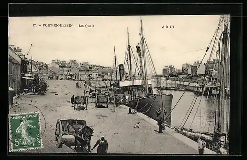 AK Port-en-Bessin, Les Quais