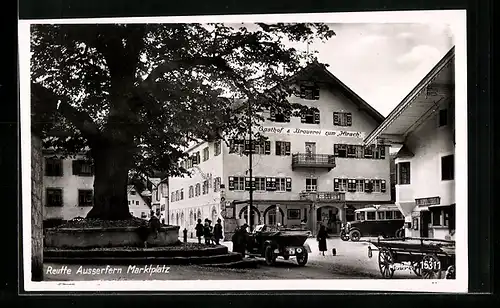 AK Reutte, Gasthaus & Brauerei zum Hirsch am Marktplatz