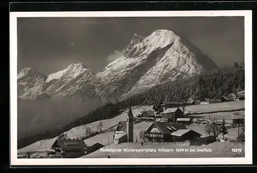 AK Mösern bei Seefeld, Ortspartie im Schnee