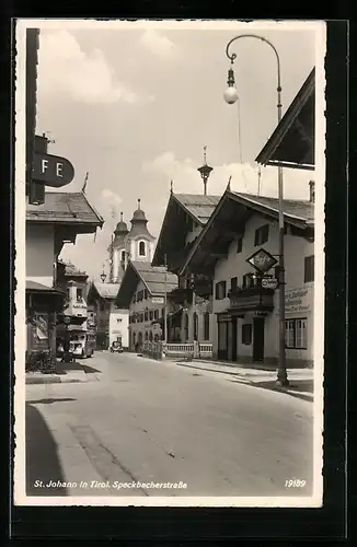 AK St. Johann, Speckbacherstrasse mit Hotel und Geschäften