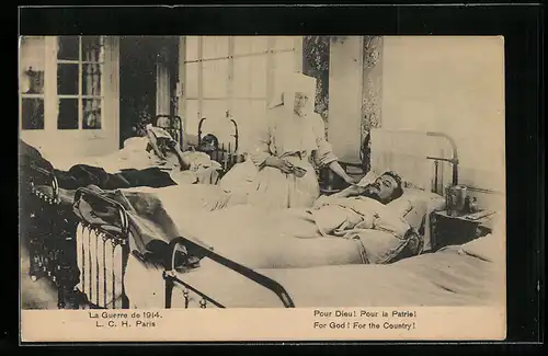 AK Verwundete in Betten mit Rotkreuz-Schwester