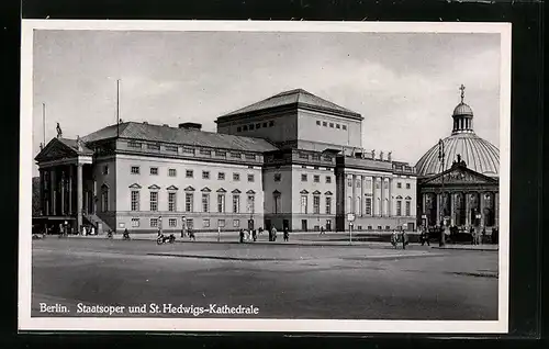 AK Berlin, Staatsoper und St. Hedwig-Kathedrale