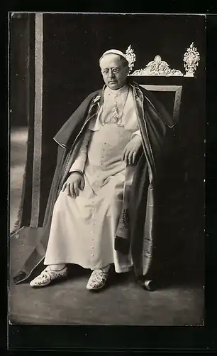 AK Portrait von Papst Pius XI. in Robe