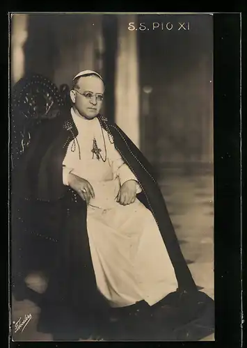 AK Portrait von Papst Pius XI. in Robe