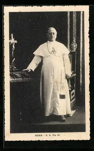 AK Roma, Papst Pius XI. in Robe