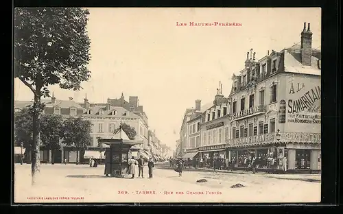 AK Tarbes, Rue des Grands-Fossés, Strassenpartie