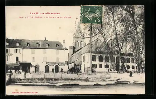 AK Vic-Bigorre, L`Eglise et la Mairie