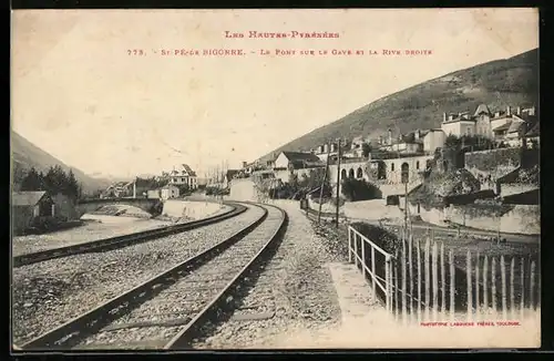 AK St-Pé-de-Bigorre, Le Pont sur le Gave et la Rive droite