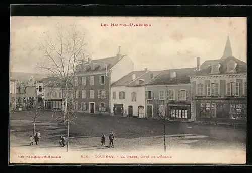 AK Tournay, La Place, Coté de l`Église