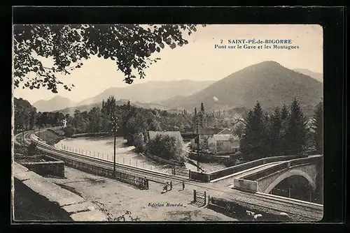 AK St-Pe-de-Bigorre, Pont sur le Gave et les Montagnes