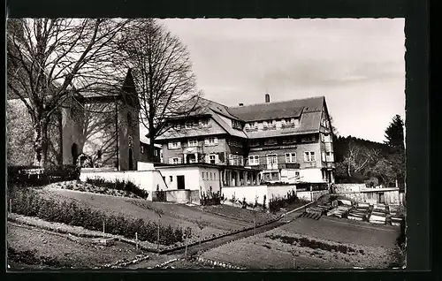 AK St. Peter / Schwarzwald, Kurhaus Maria Lindenberg und Wallfahrtskirche