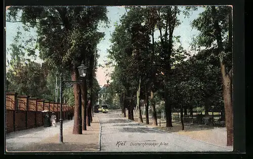 AK Kiel, Düsternbrooker Allee mit Strassenbahn