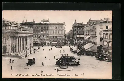 AK Bordeaux, La Place de la Comèdie, Strassenbahn