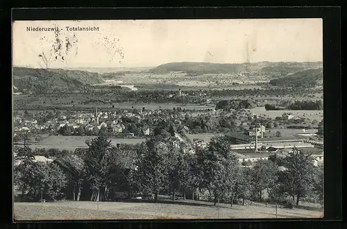 AK Niederuzwil, Totalansicht mit Landschaftsblick